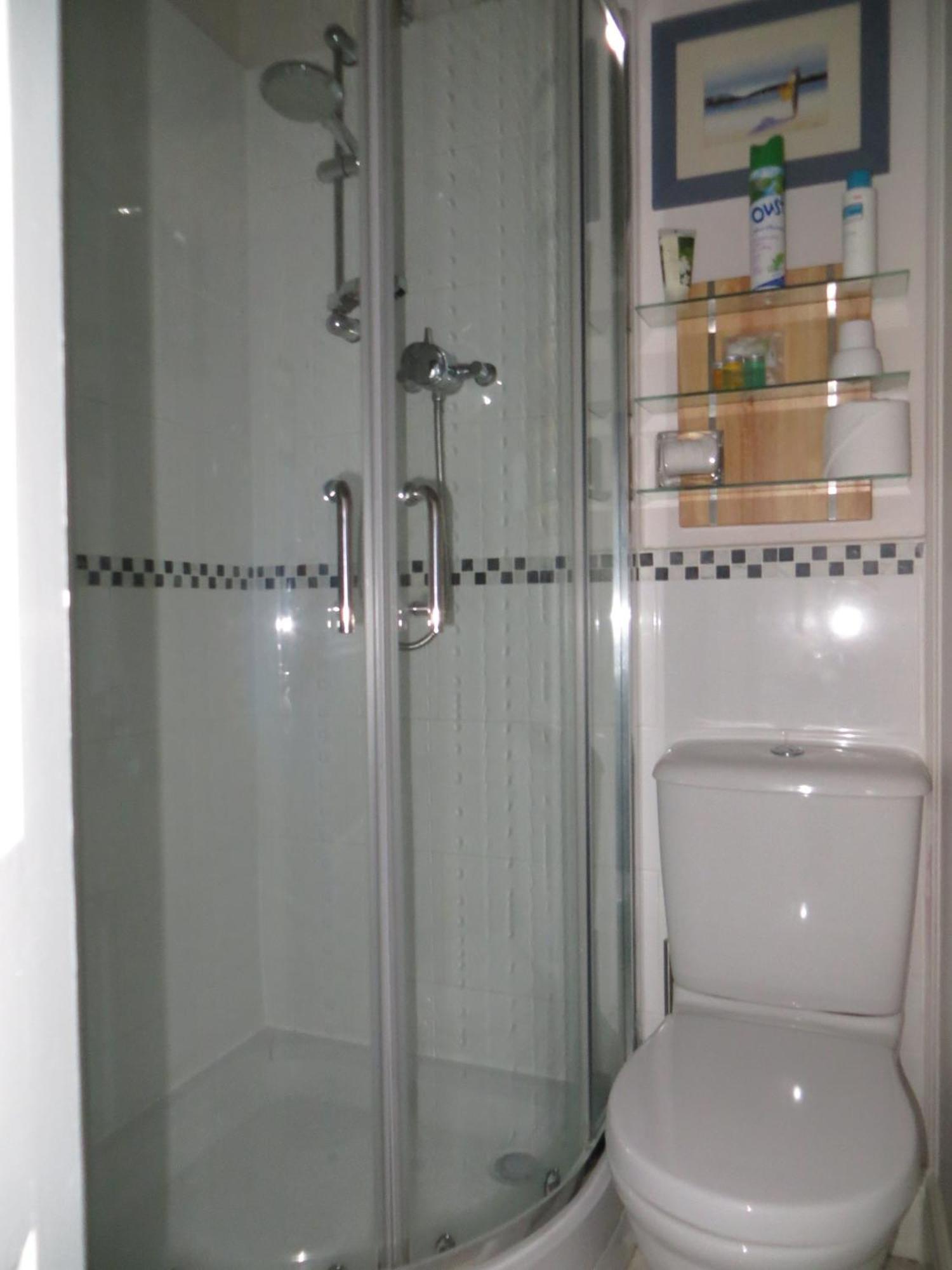 Avondale Guest House ยอร์ค ภายนอก รูปภาพ